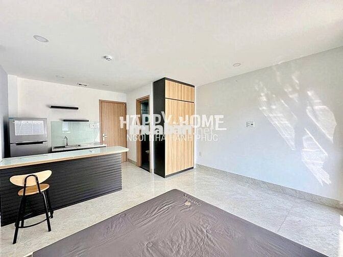 CHO THUÊ PHÒNG BAN CÔNG- ĐIỆN BIÊN PHỦ, BÌNH THẠNH GẦN Q1,Q3,HÀNG XANH