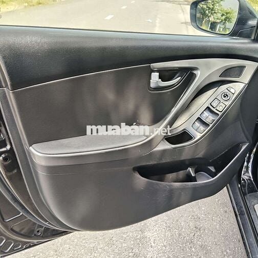Bán xe Hyundai Elantra 2014 nhập khẩu