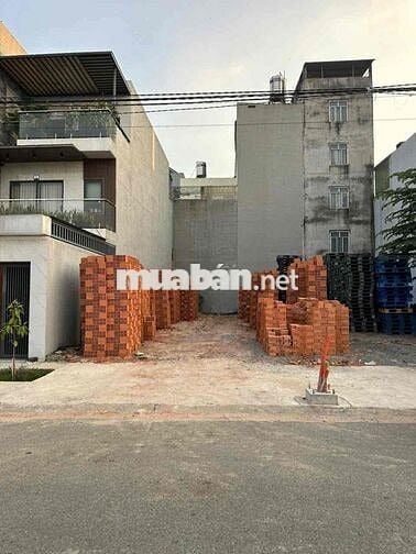 cần bán lô đất kdc vietsing dt 100m2 full thổ cư