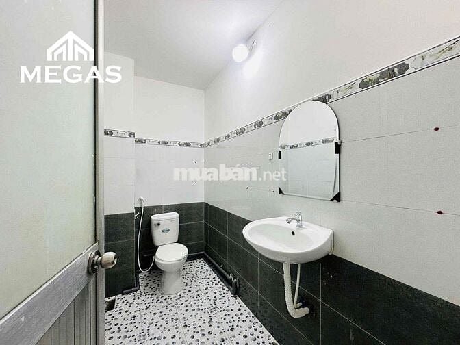 CHỢ TÂN HƯƠNG - DUPLEX 30m2 GIÁ RẺ CỬA SỔ TRỜI - ĐH VĂN HIẾN - TÂN PHÚ