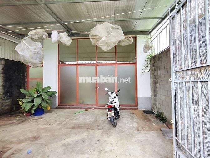 🆘🆘CHO THUÊ NHÀ CẤP 4 MT ĐƯỜNG 234 XE HƠI ĐẬU TRONG NHÀ