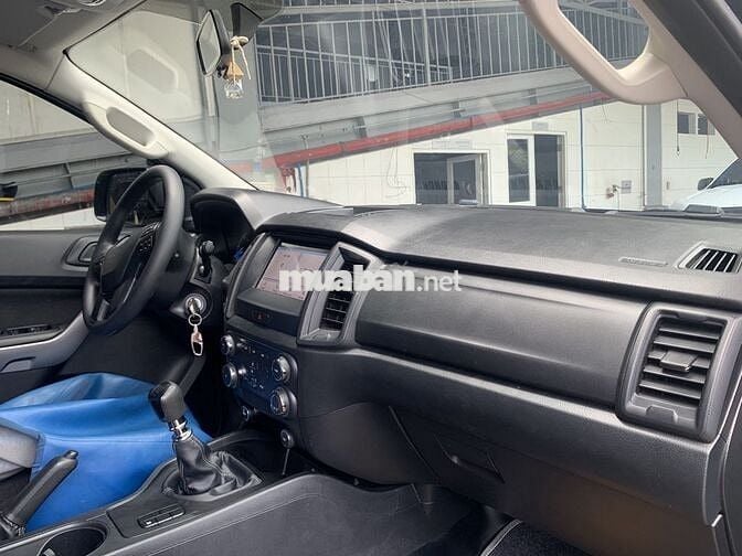 Ford Ranger 2019 XLS 2.2L 4x2 MT  1 chủ đi rất kỹ