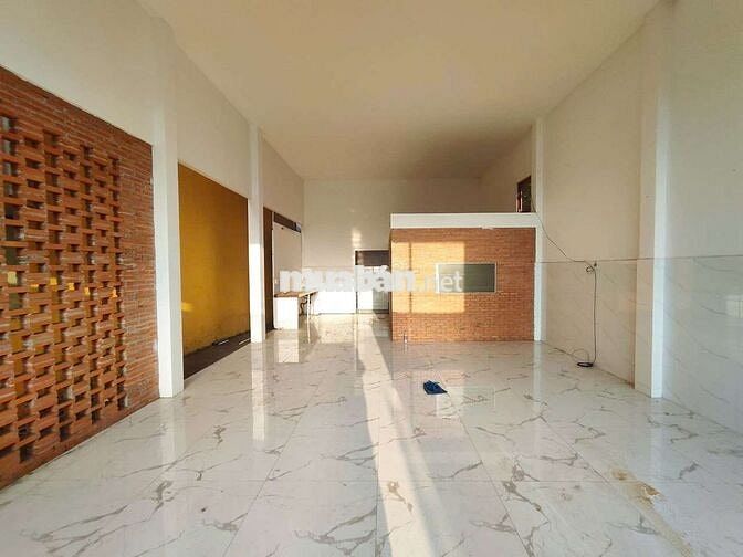 🆘🆘CHO THUÊ NHÀ CẤP 4 MT ĐƯỜNG 234 XE HƠI ĐẬU TRONG NHÀ