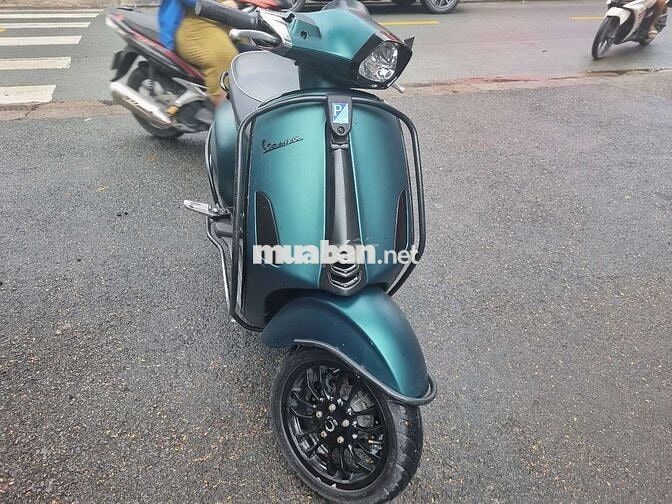 Cần bán Vespa