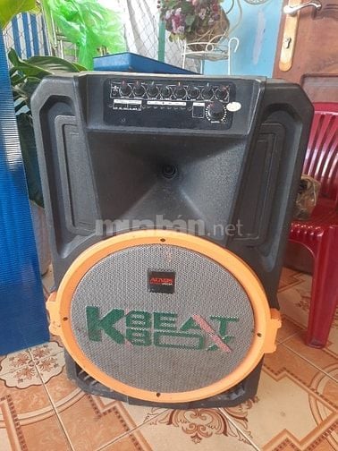 Bán loa cũ đã qua sử dụng.Loa còn mới.