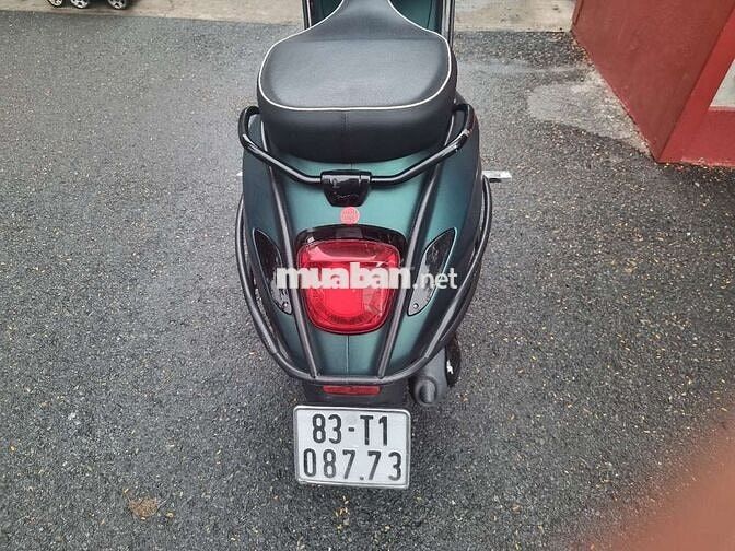 Cần bán Vespa