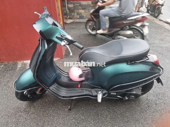 Cần bán Vespa