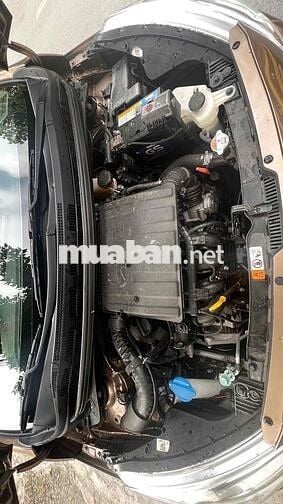 Hyundai i10 2021 Vàng cát 12000 km