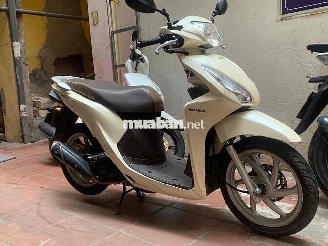 Vision 2019 màu kem