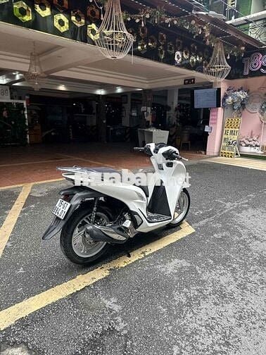 Honda SH 125 CBS 2022 Trắng 10000 km