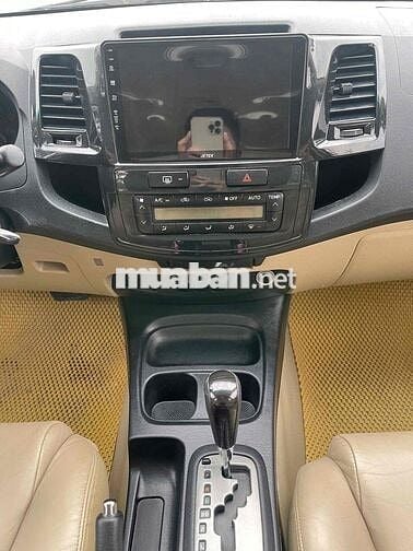 Toyota Fortuner 2014 2.7V 4x2 Bạc 140000 km