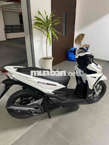 EM KẸT TIỀN CẦN BÁN XE CLICK THÁI 125 NGAY TÊN EM