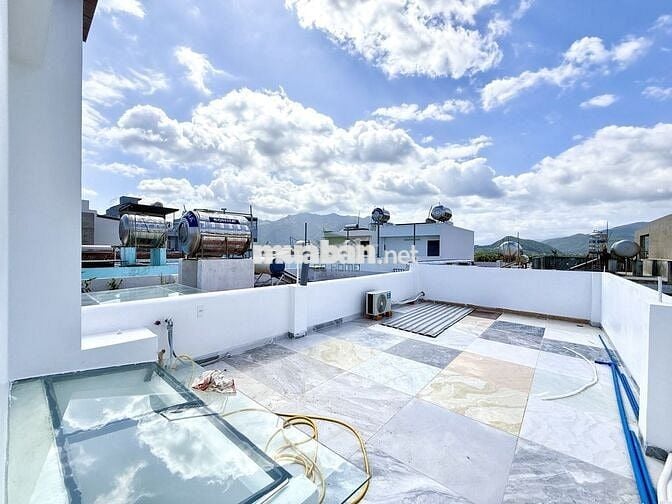 CHO THUÊ NHÀ MỚI XÂY 5 PHÒNG NGỦ FULL NỘI THẤT KHU ĐÔ THỊ AN BÌNH TÂN