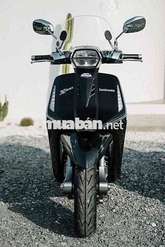Lambretta X300 GT Đen Trắng