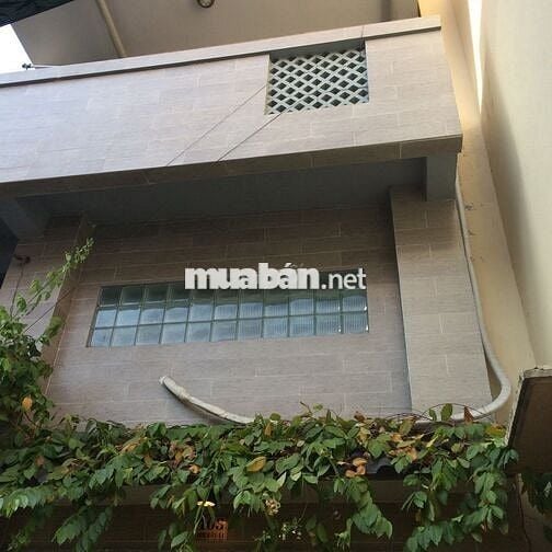 Cho thuê Nhà phố 2 mặt tiền, Q4, thuận tiện sinh hoạt kinh doanh