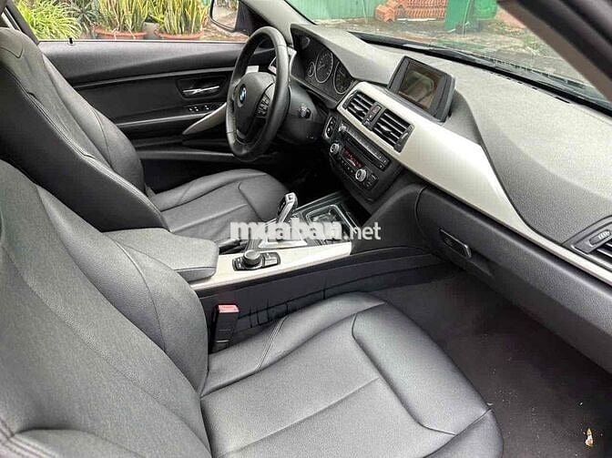 BMW 320i 2014 Nâu/Đen 69000km