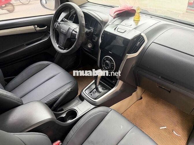 Isuzu Dmax 2015 số at máy 2.5 máy số zin chất cho