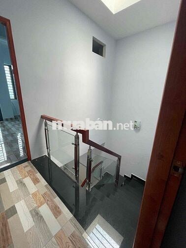 CHỦ CHO THUÊ NHÀ MỚI HẺM Ô TÔ 2PN3WC 2 MÁY LẠNH