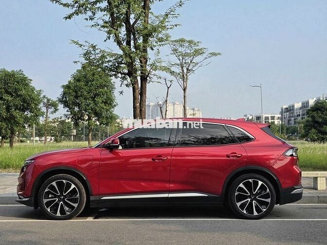 VinFast VF8 2024 Plus mới 100% - Ưu đãi tổng 120TR