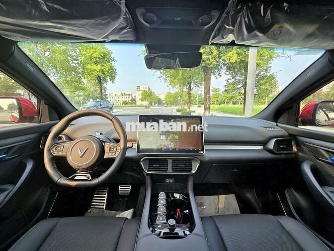 VinFast VF8 2024 Plus mới 100% - Ưu đãi tổng 120TR