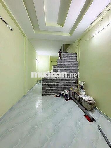 NHÀ ĐẸP GIÁ RẺ - HẺM RỘNG RÃI THÔNG THOÁNG