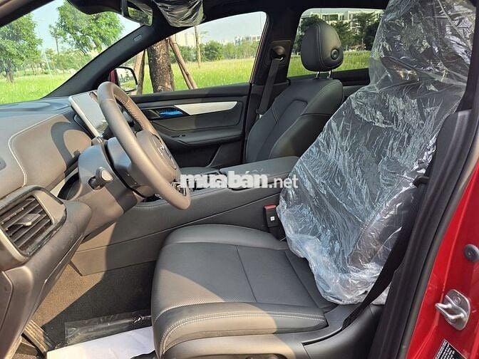 VinFast VF8 2024 Plus mới 100% - Ưu đãi tổng 120TR