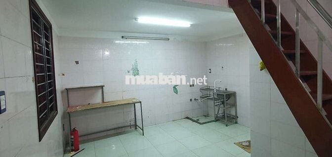 Phòng trọ nóng lạnh, điều hòa, có gác lửng