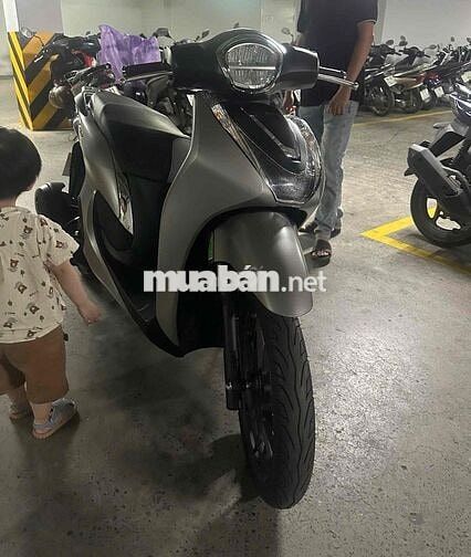 Sh Mode  2025 đb Bạc Đen mới 26KM