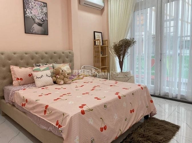 Bán nhà giá mềm Thích Quảng Đức, P4, Phú Nhuận, 3,1 tỷ, sổ hồng riêng