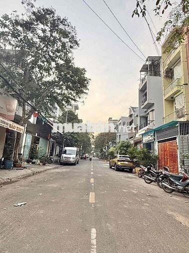 MẶT TIỀN-TÂN PHÚ- ĐG 13M CÓ LỀ- 57M2 GIÁ NHỈNH 8TỶ