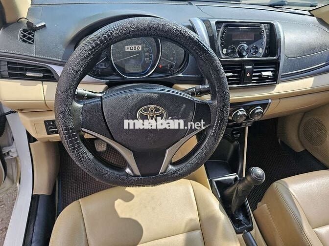 Toyota Vios 2018 số sàn màu Trắng