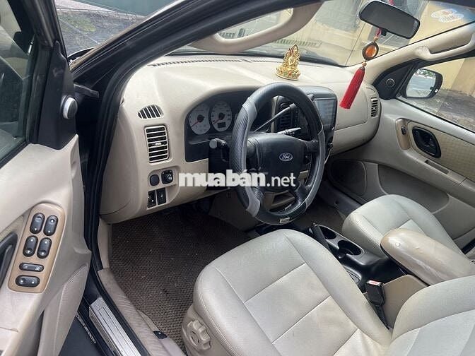 Ford Escape 2004 2.3L XLT Đen