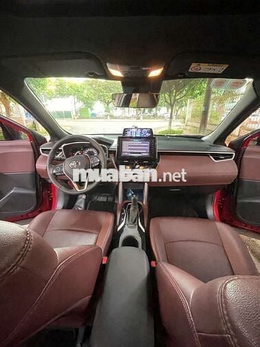 Toyota Cross 2022 1.8V Đỏ odo 3 vạn 1 chủ