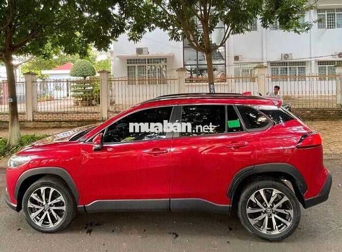 Toyota Cross 2022 1.8V Đỏ odo 3 vạn 1 chủ