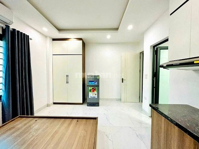 Bán nhà ngõ 61 Lạc Trung, 130m2, 8 tầng, thang máy, 25 phòng, 36 tỷ