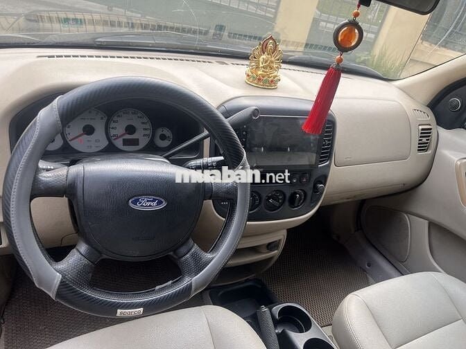 Ford Escape 2004 2.3L XLT Đen