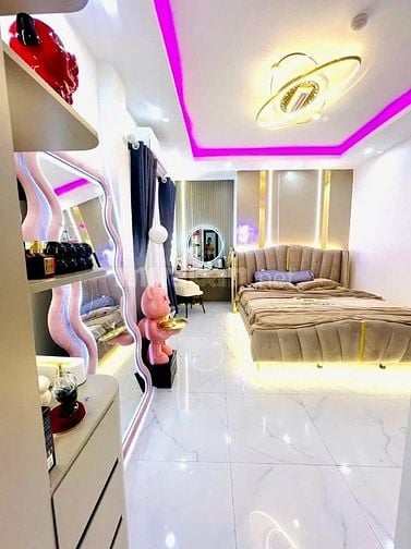 Bán nhà ngõ 61 Lạc Trung, 130m2, 8 tầng, thang máy, 25 phòng, 36 tỷ