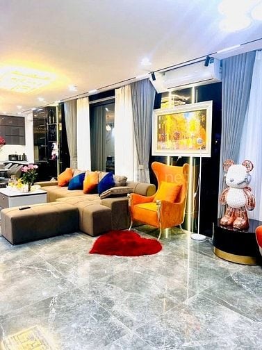 Bán nhà ngõ 61 Lạc Trung, 130m2, 8 tầng, thang máy, 25 phòng, 36 tỷ