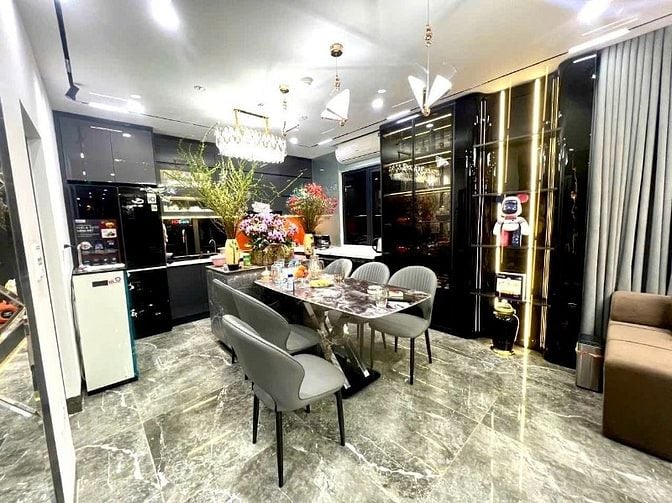 Bán nhà ngõ 61 Lạc Trung, 130m2, 8 tầng, thang máy, 25 phòng, 36 tỷ