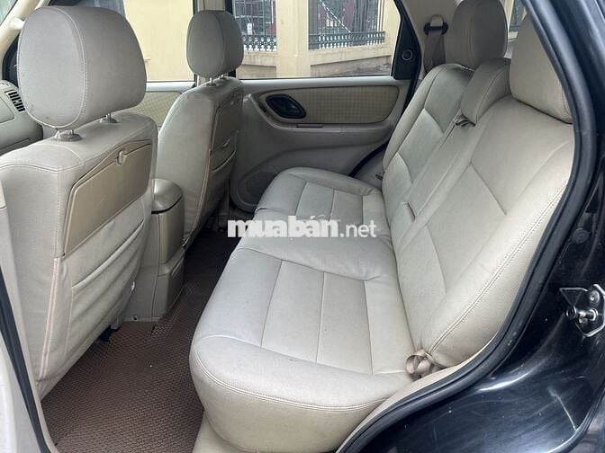 Ford Escape 2004 2.3L XLT Đen