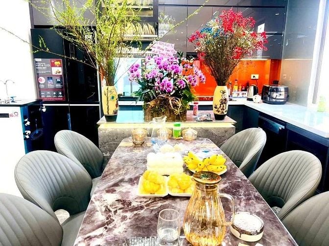 Bán nhà ngõ 61 Lạc Trung, 130m2, 8 tầng, thang máy, 25 phòng, 36 tỷ