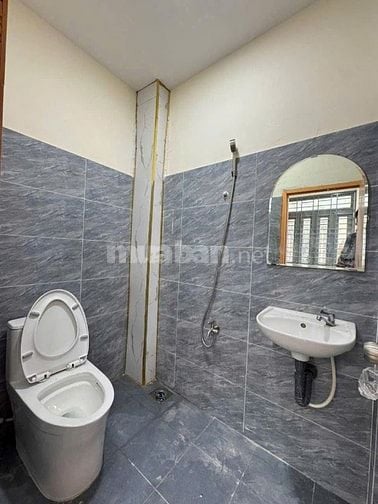 Bán nhanh nhà Bùi Đình Túy, P.12, Bình Thạnh,(64m2) chỉ 2tỷ100, hẻm 5m