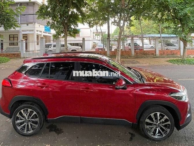 Toyota Cross 2022 1.8V Đỏ odo 3 vạn 1 chủ