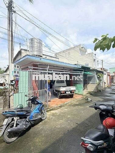 Căn 16:🔥🔥🔥HÀNG HIẾM tại thành phố DĨ AN 
- LÔ ĐẤT NGANG 11