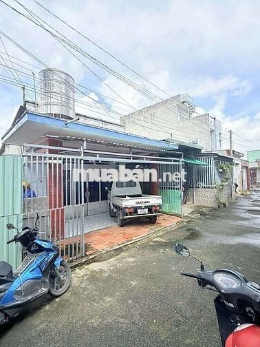 Căn 16:🔥🔥🔥HÀNG HIẾM tại thành phố DĨ AN 
- LÔ ĐẤT NGANG 11