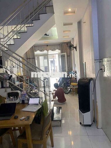 Bán nhà sổ Hồng riêng đường số 8