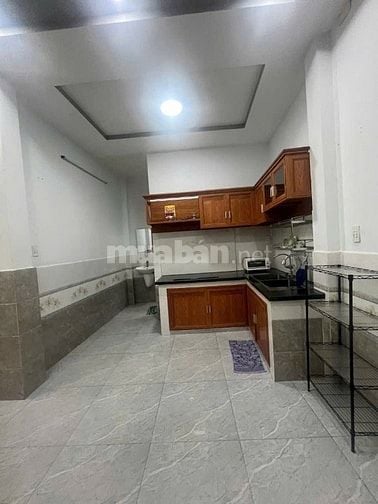 Bán nhà mới hẻm xe hơi 759 Hương Lộ 2, DT 4 x 13m, 2.5 tấm, 5.3 tỷ.