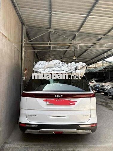 Kia Carnival 2022 2.2D Luxury 8 chỗ - 75000 km