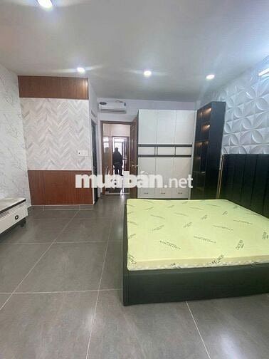 Cần cho thuê nhà HXH 12/2B Nguyễn Thị Minh Khai P. Đa Kao Q.1