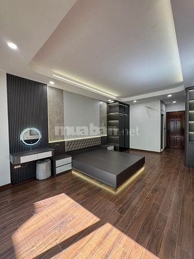 Bán Nhà Ô TÔ, Hoàng Quốc Việt, Cầu Giấy 42m, 7 tầng, mt 4m, 23.2 tỷ